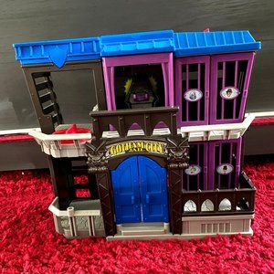 Imaginext Batman Gothman City Jail 2011 Bat Cave